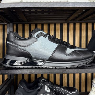 Louis Vuitton RunAway UK 10